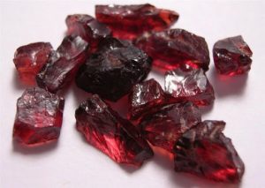 Chọn trang sức theo phong thủy - Đá Ruby